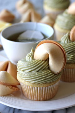 Green Tea Cupcakes with Matcha Cream Cheese Frosting