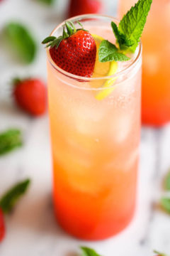 Sparkling Strawberry Lemonade